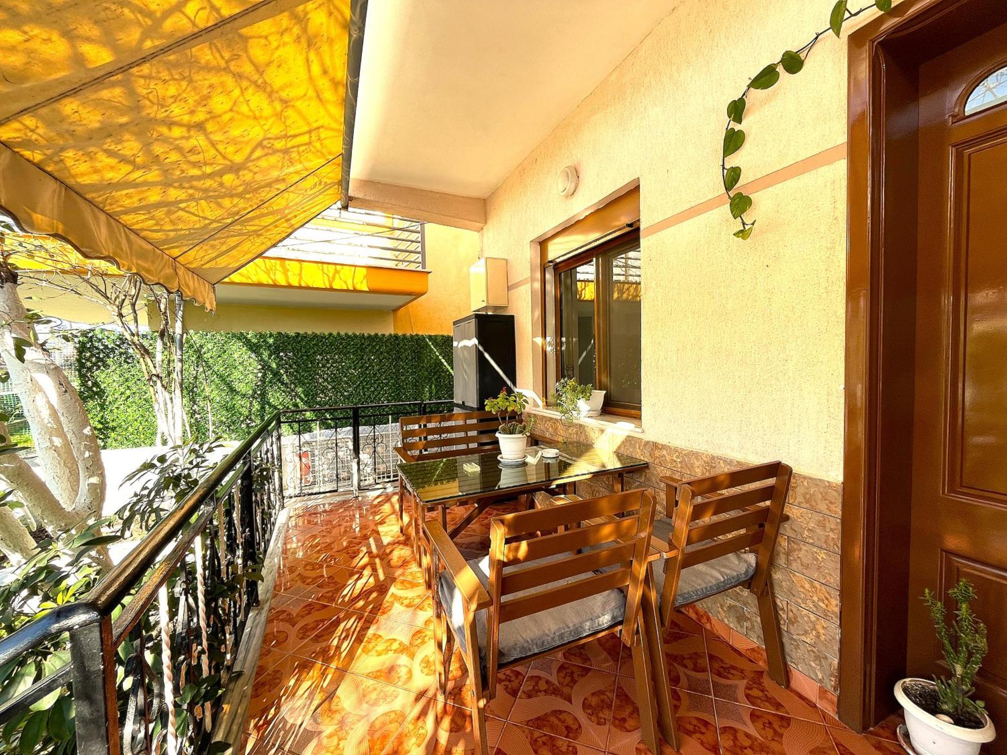 Beach & Chill Apartments Vlorë Екстериор снимка
